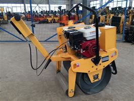 Walk Behind monocylindre Rouleau